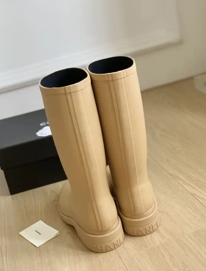 hype Chanel Boots