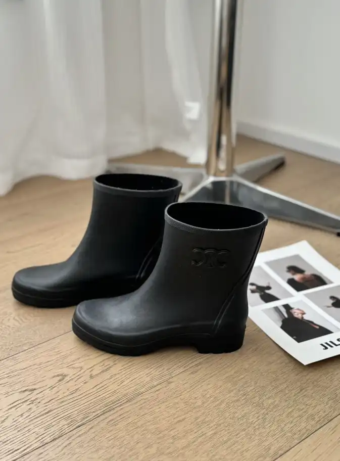 hype Celine Boots