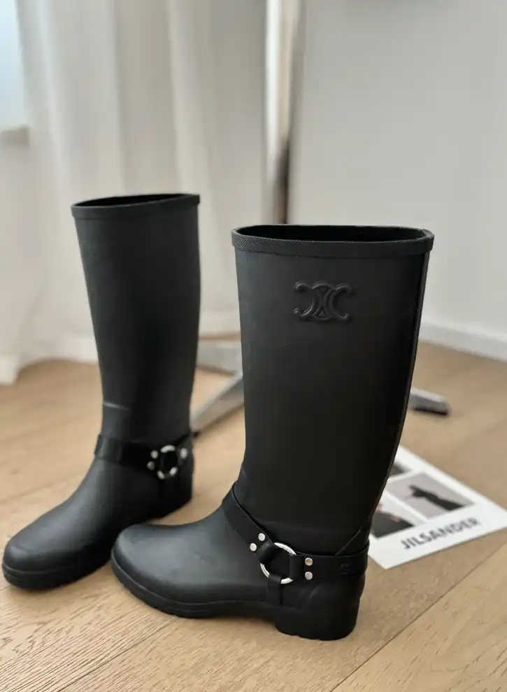 hype Celine Boots