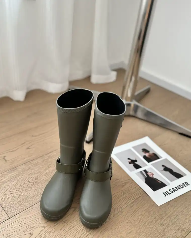 hype Celine Boots