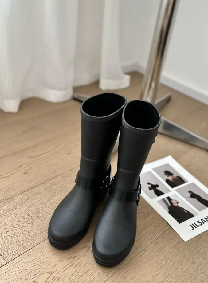 hype Celine Boots