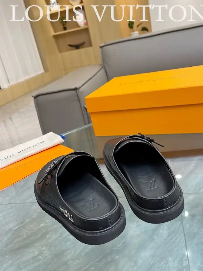 hype LV Slippers