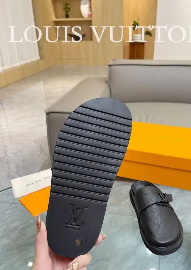 hype LV Slippers