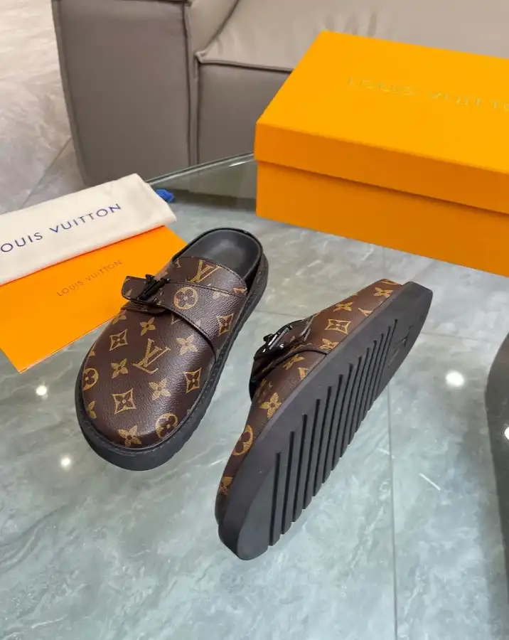 hype LV Slippers