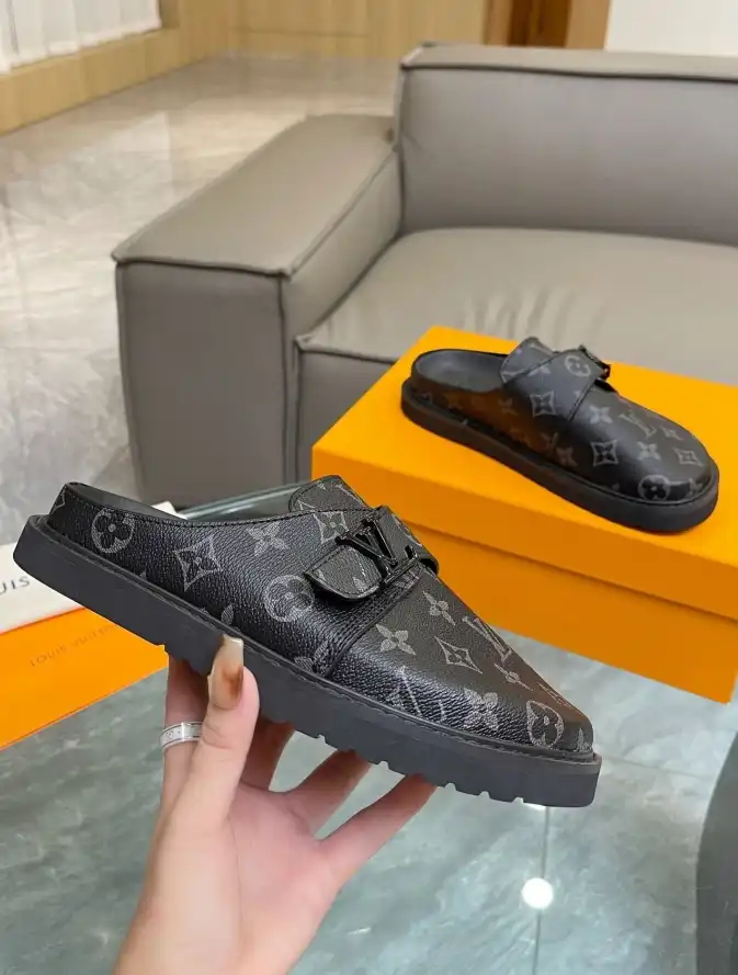 hype LV Slippers