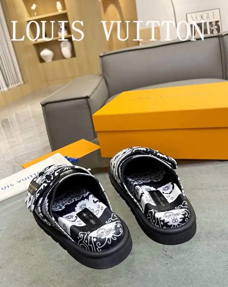 hype LV Slippers