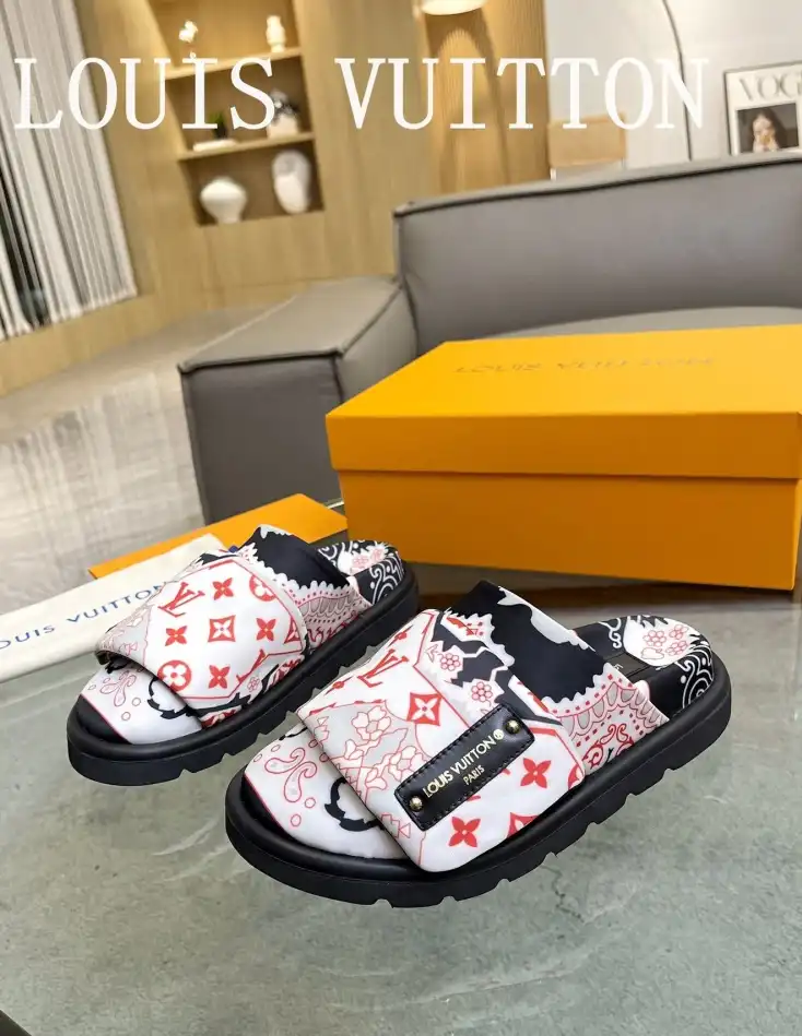 hype LV Slippers