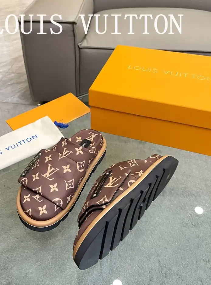 hype LV Slippers