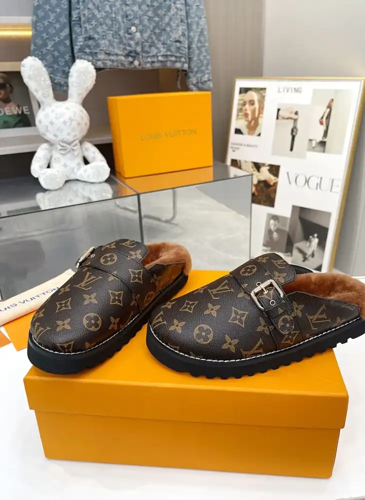 hype LV Slippers