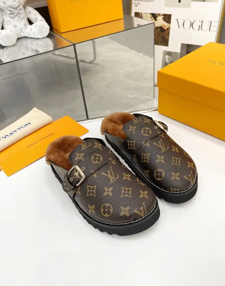 hype LV Slippers