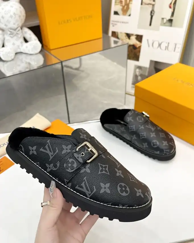 hype LV Slippers