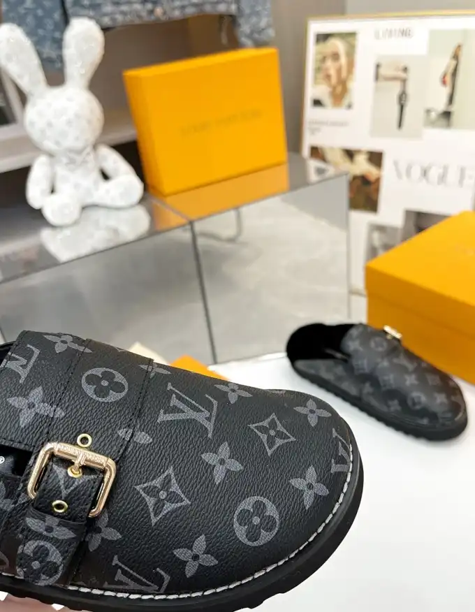 hype LV Slippers