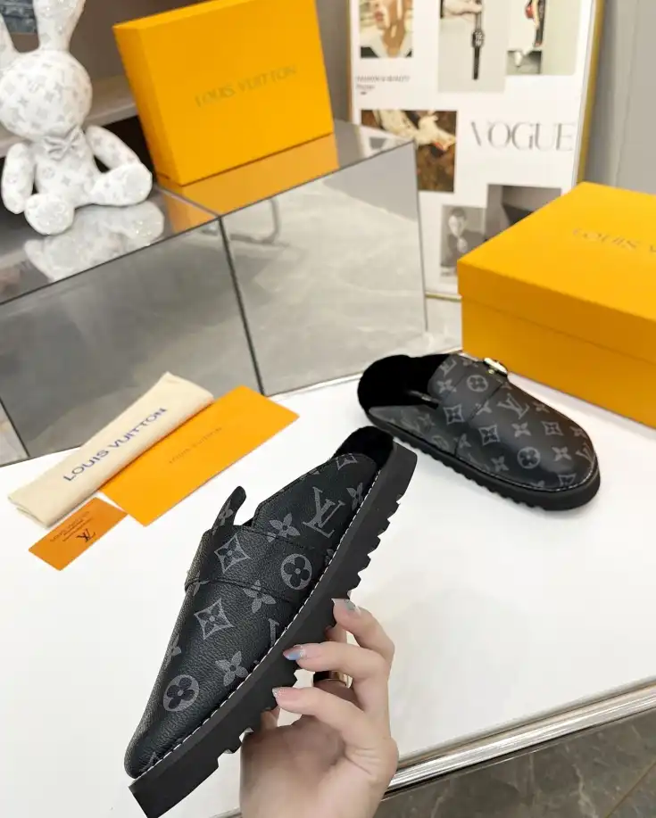 hype LV Slippers