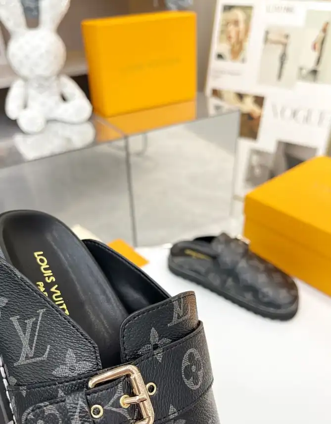 hype LV Slippers