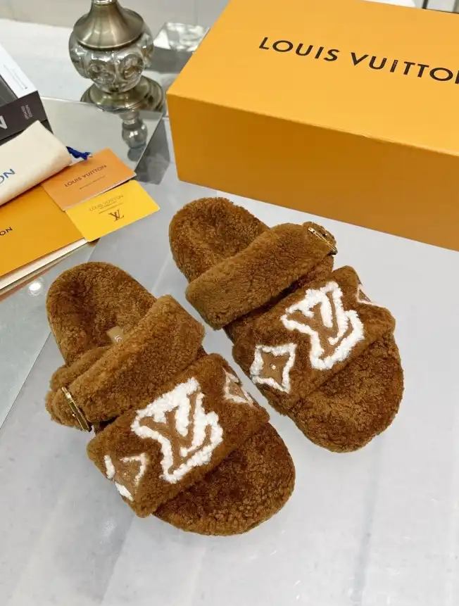 hype LV Slippers