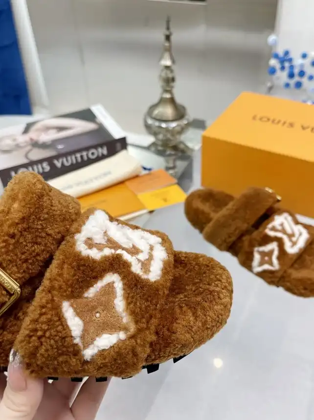 hype LV Slippers