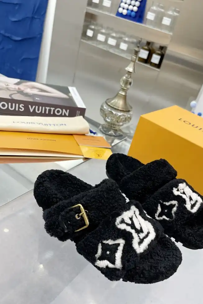 hype LV Slippers