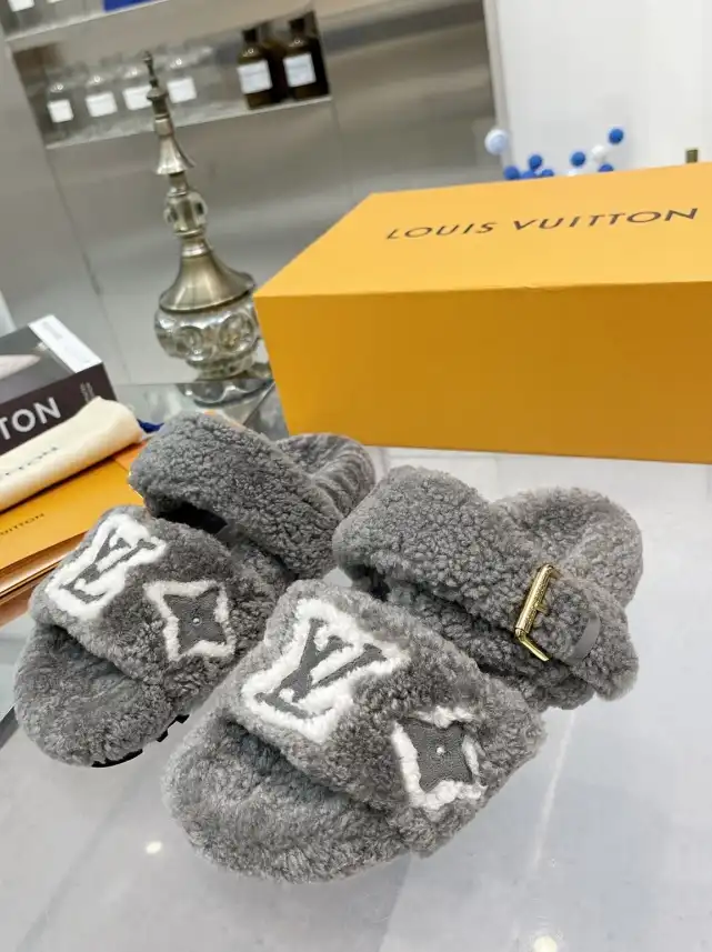 hype LV Slippers