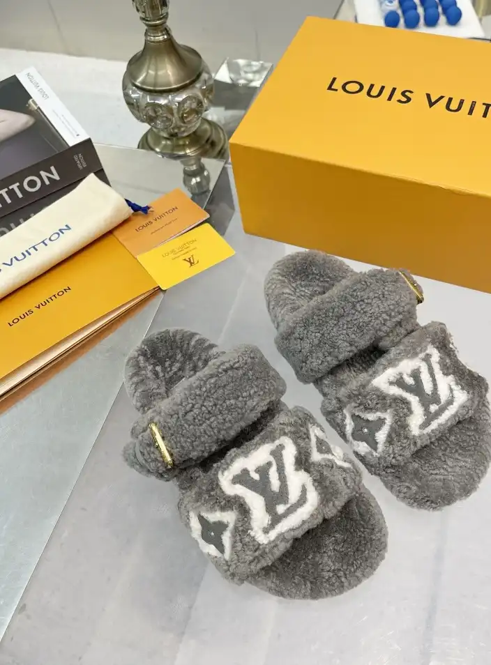 hype LV Slippers