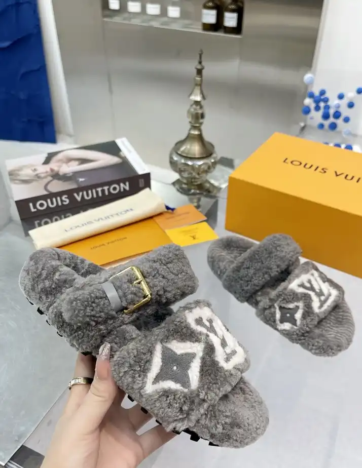 hype LV Slippers