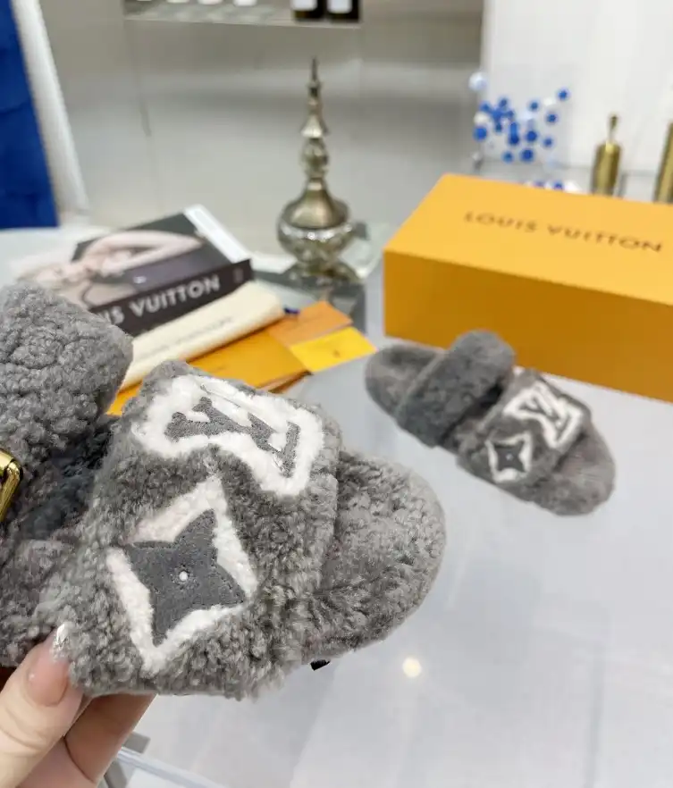 hype LV Slippers