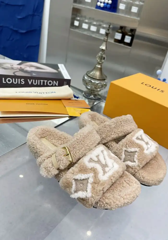 hype LV Slippers