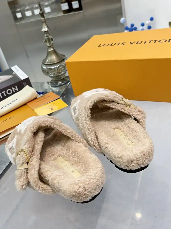 hype LV Slippers