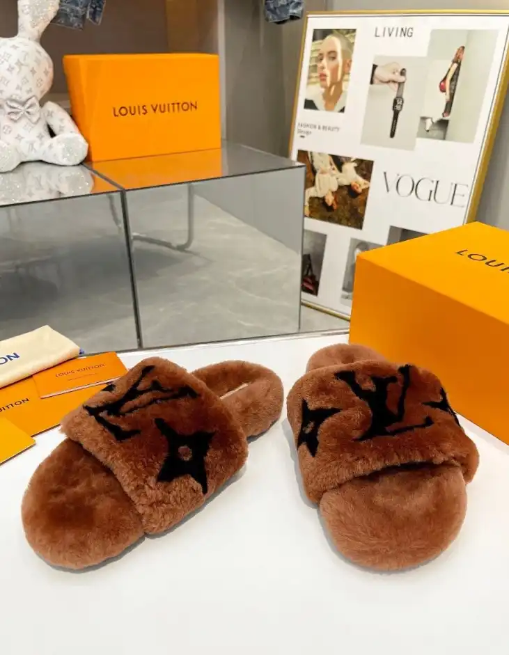 hype LV Slippers