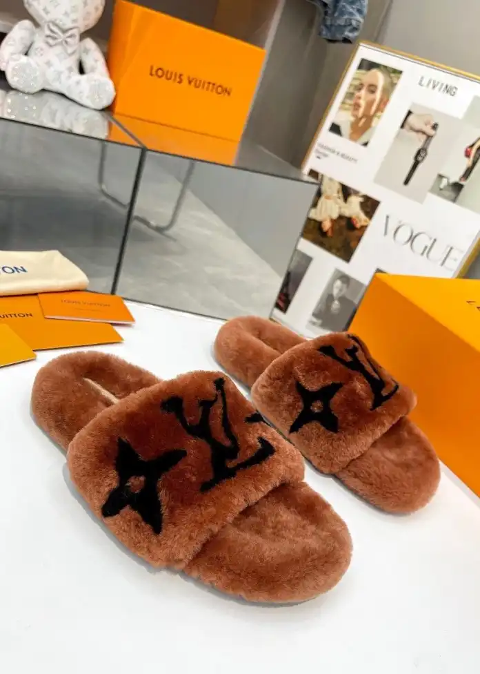 hype LV Slippers