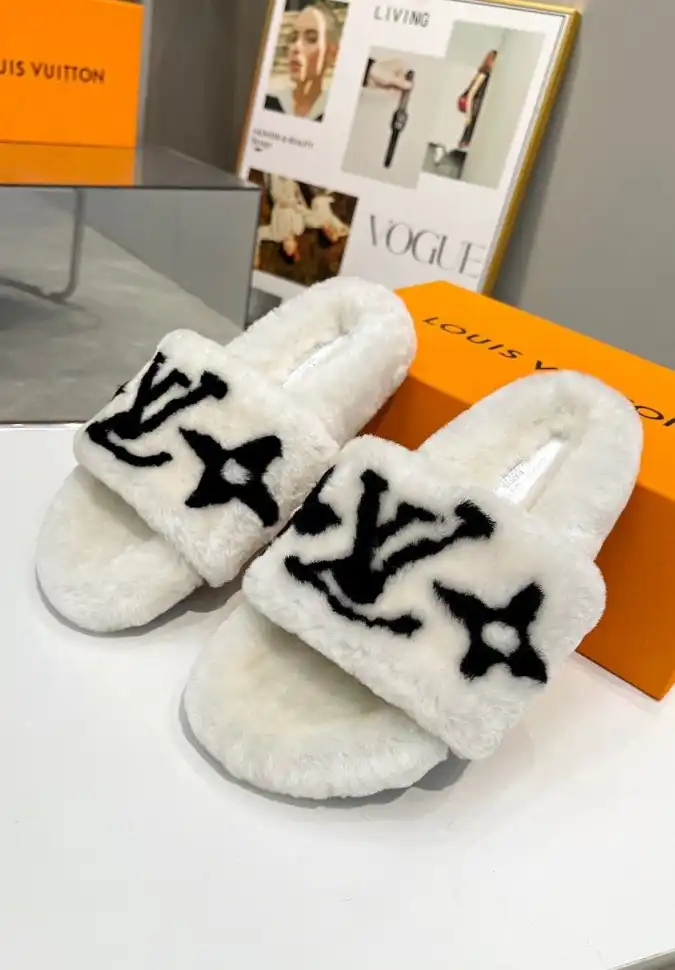 hype LV Slippers