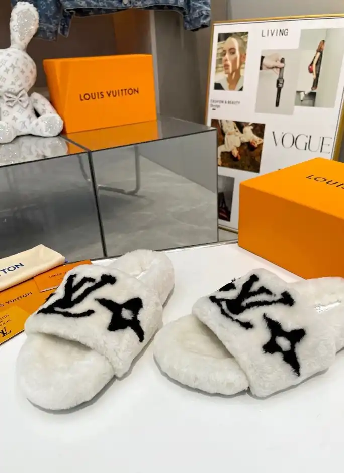 hype LV Slippers