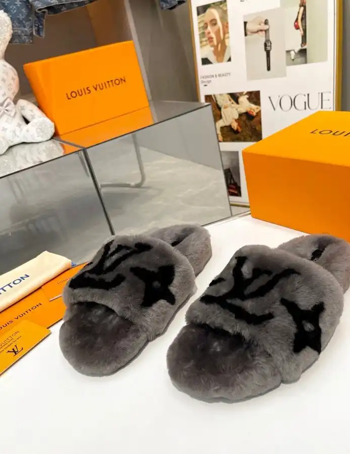 hype LV Slippers