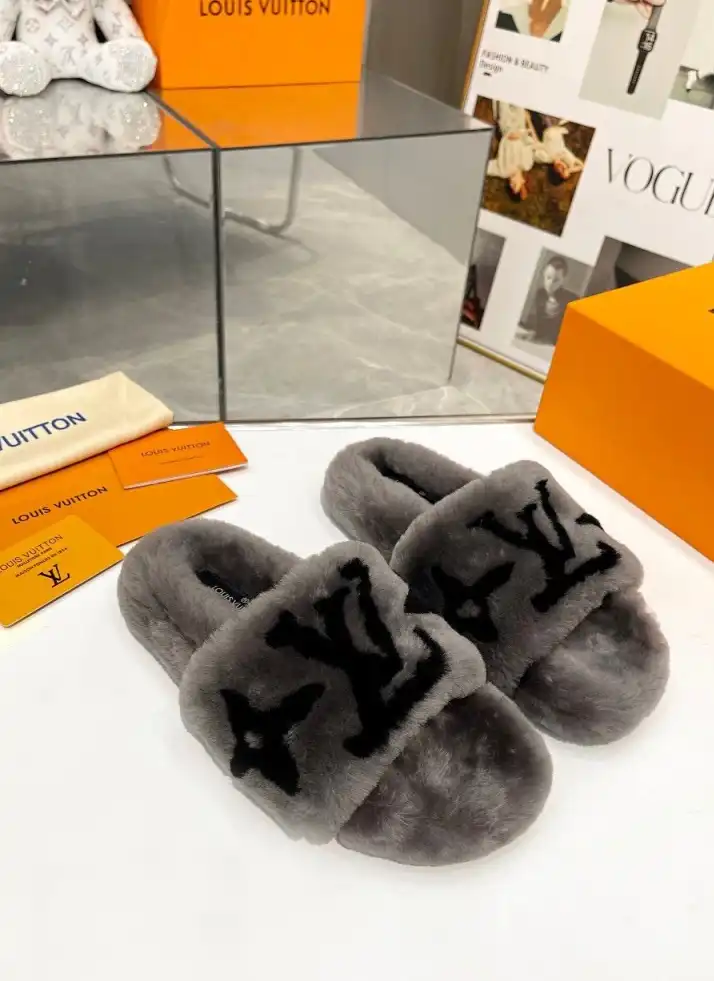 hype LV Slippers