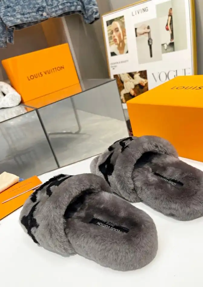 hype LV Slippers