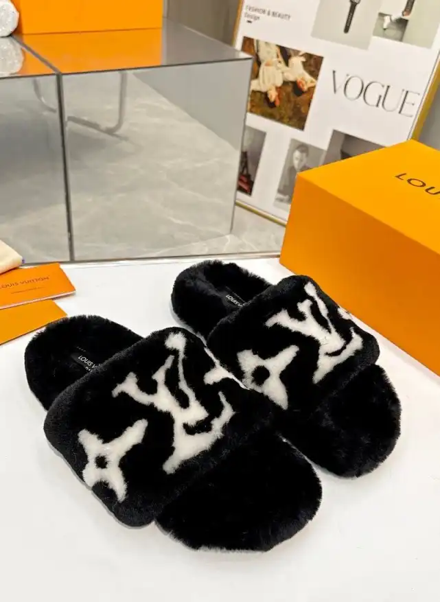 hype LV Slippers