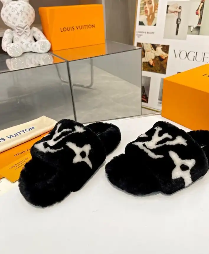 hype LV Slippers