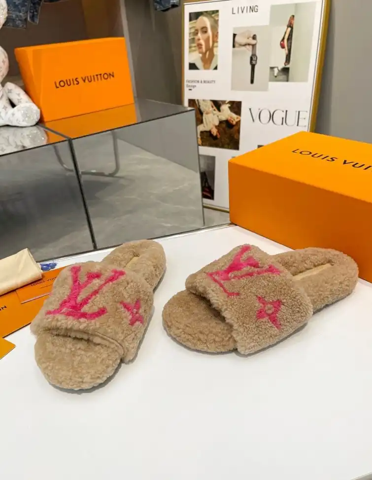 hype LV Slippers