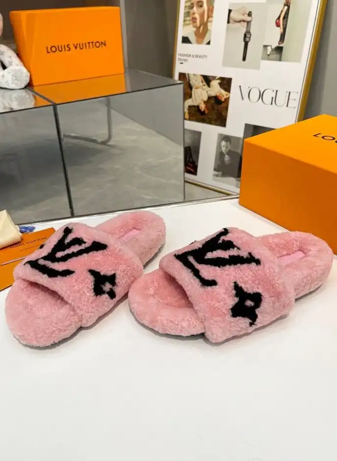 hype LV Slippers