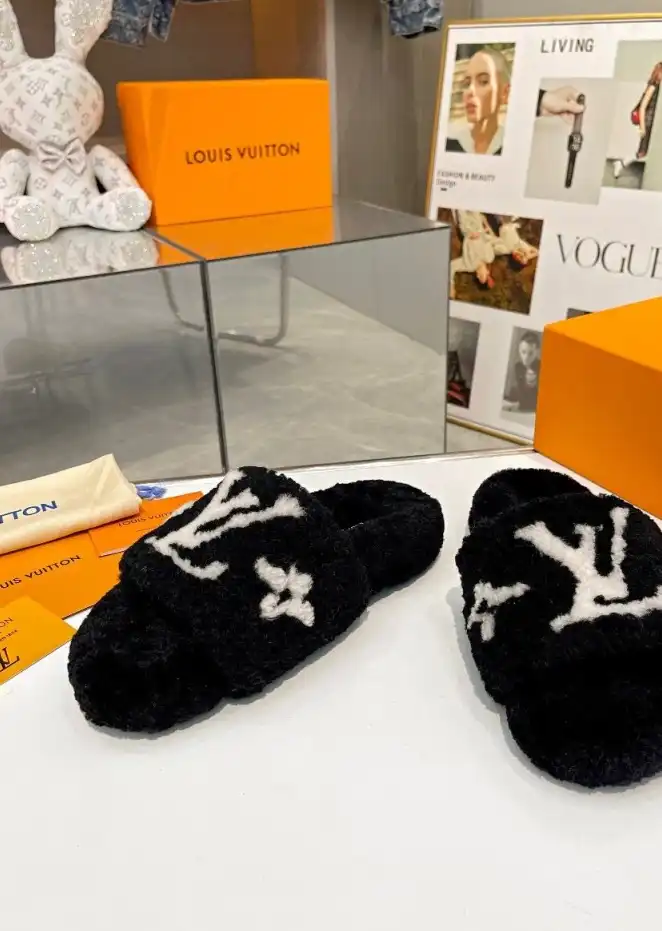 hype LV Slippers