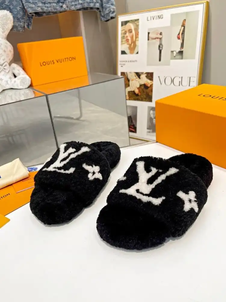 hype LV Slippers