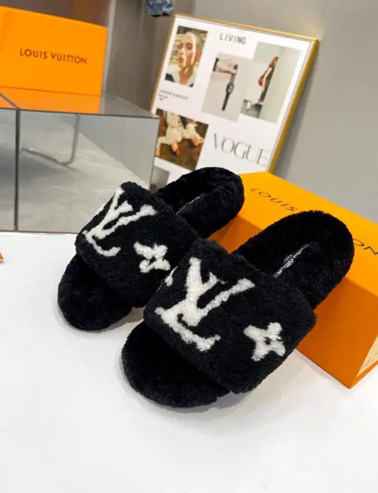 hype LV Slippers