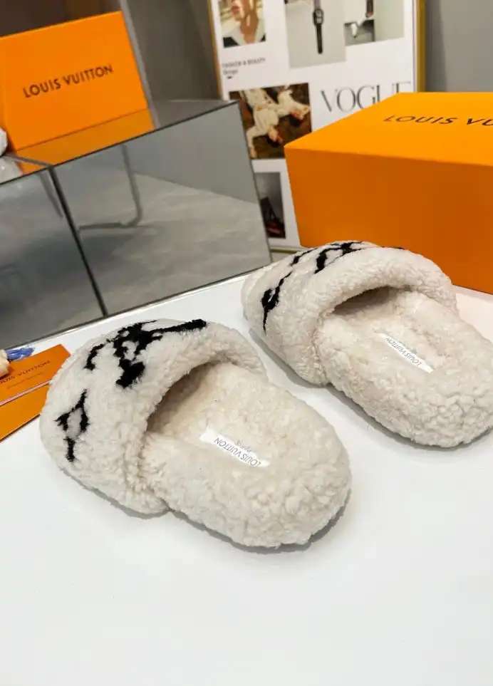 hype LV Slippers