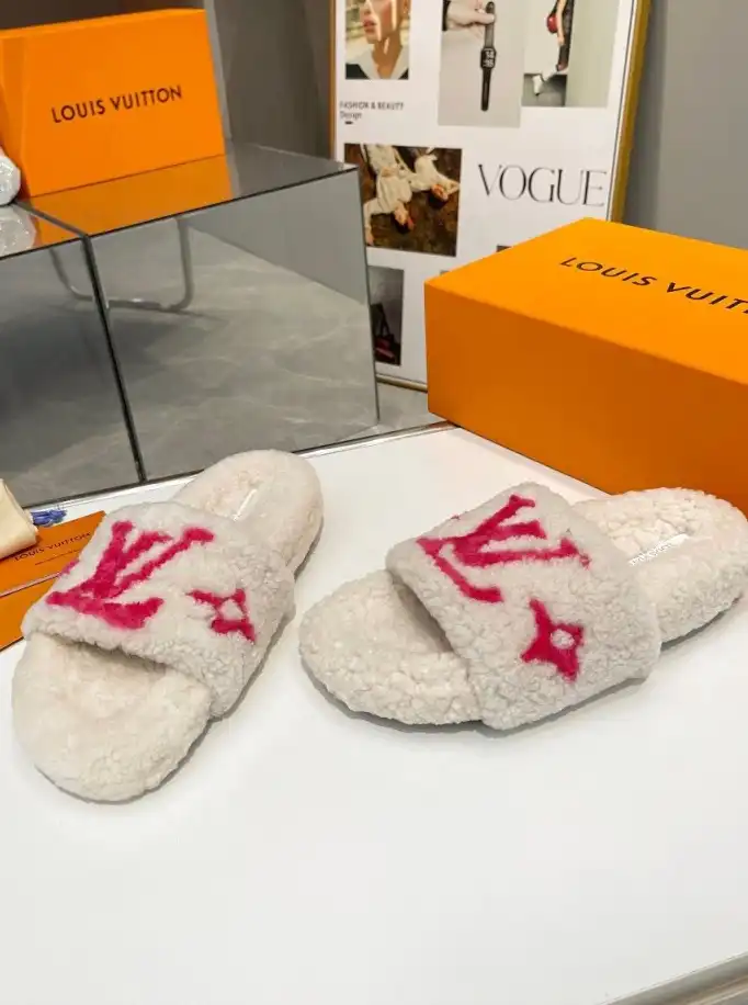 hype LV Slippers