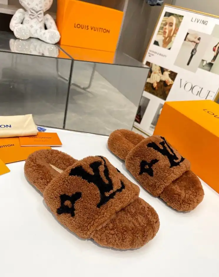 hype LV Slippers