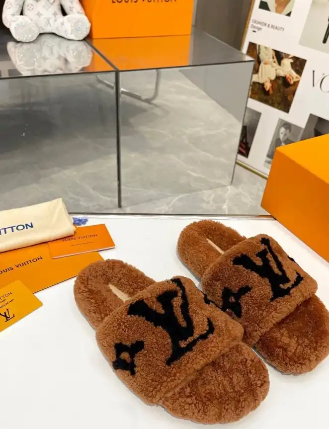 hype LV Slippers