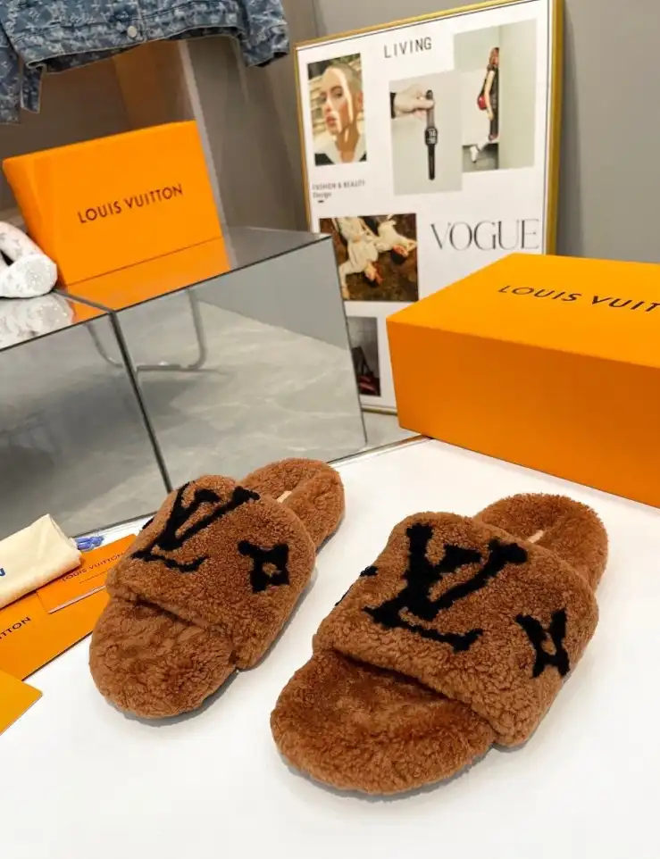 hype LV Slippers