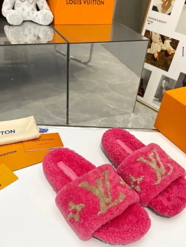 hype LV Slippers