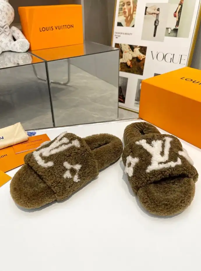 hype LV Slippers