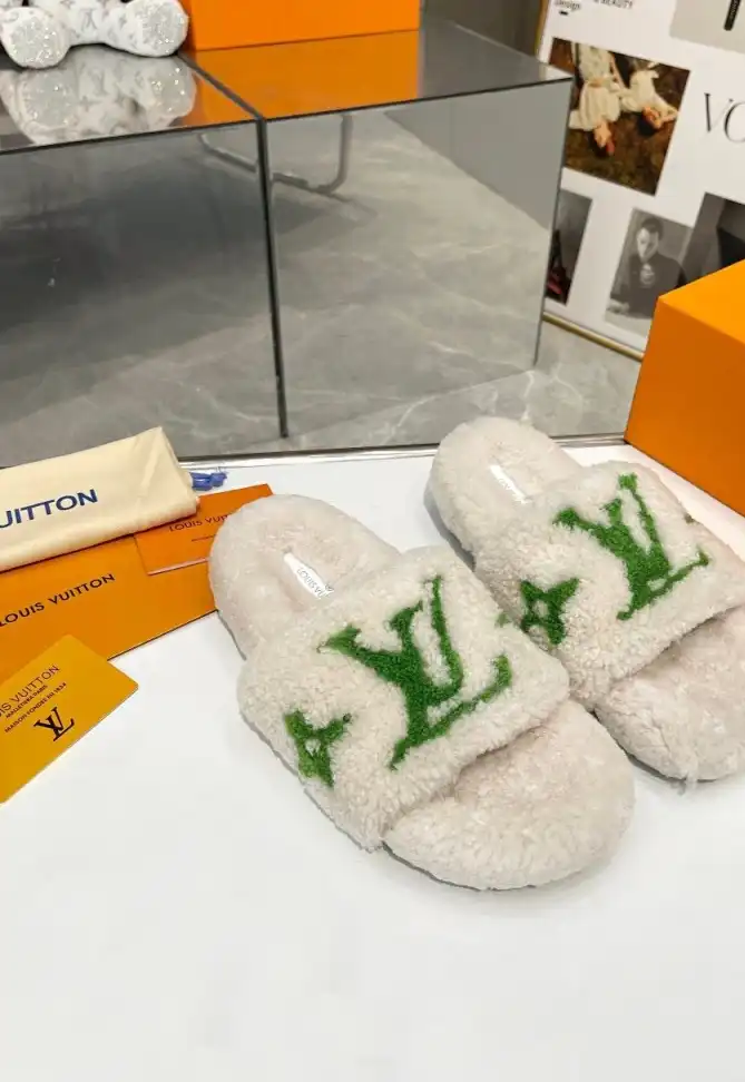 hype LV Slippers