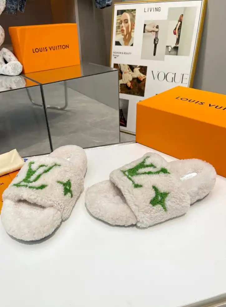 hype LV Slippers